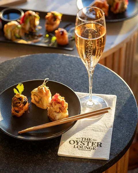 Oyster Lounge
